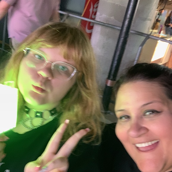 Meet your Posher, Ami - Picture 7 of 9